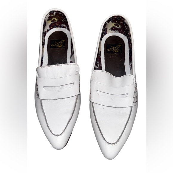 Freebird by Steven Echo white loafers - Picture 2 of 6